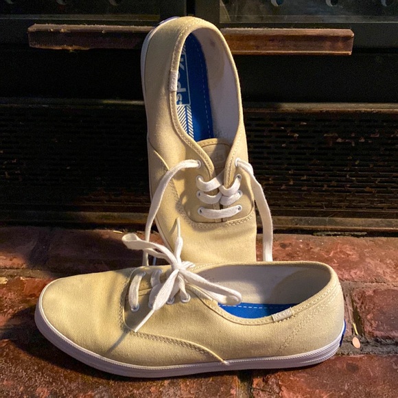 Keds Shoes Keds Euc Beige Classic Sneakers Poshmark